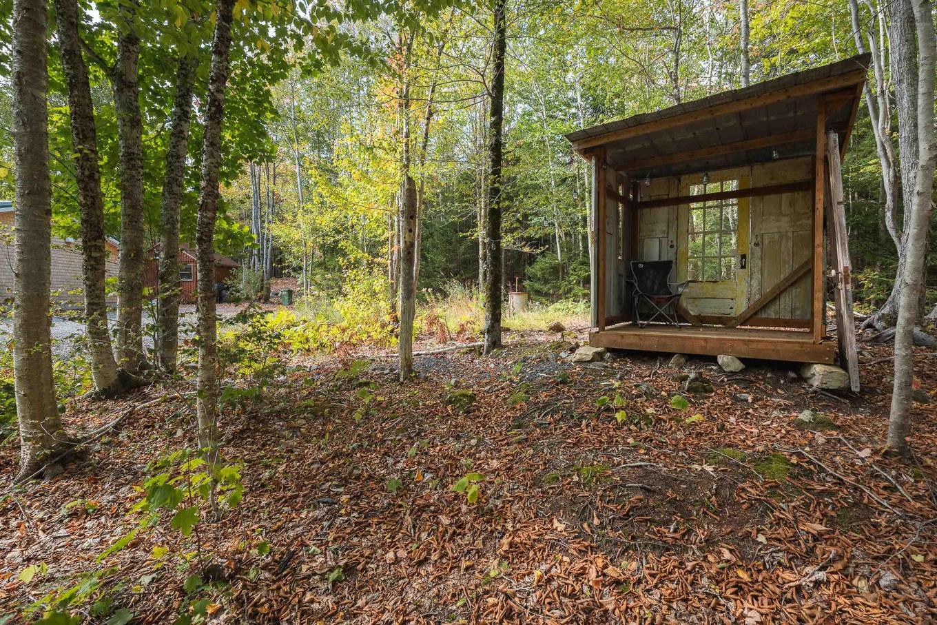 421 Lake Drive, Tupper Lake, NS