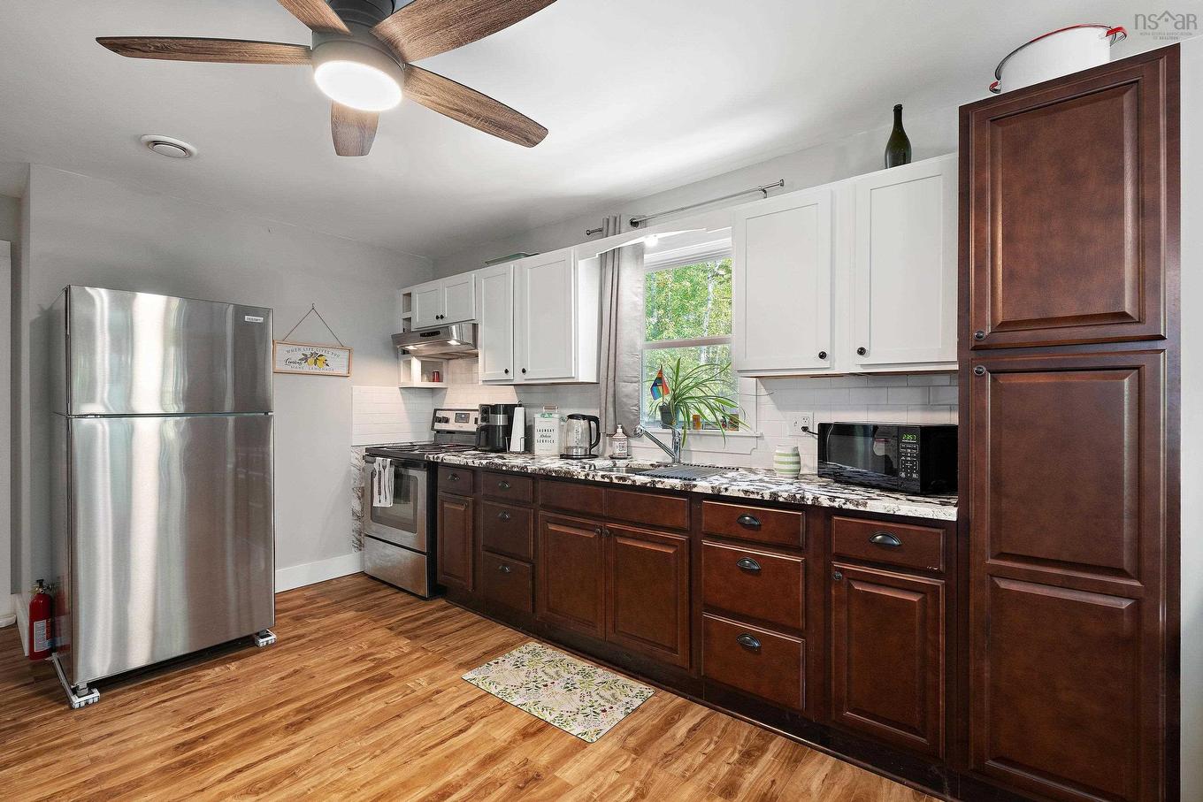 421 Lake Drive, Tupper Lake, NS