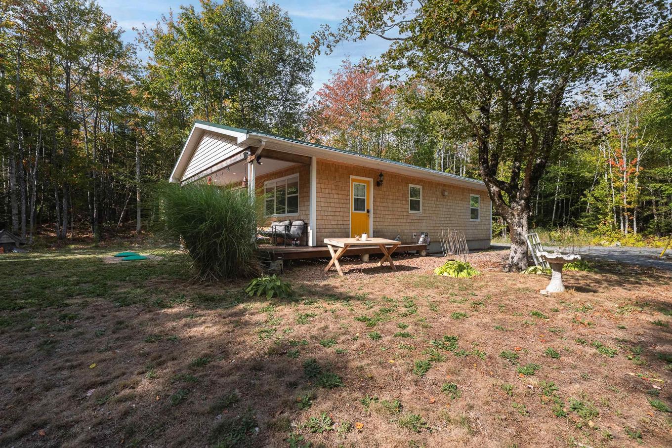 421 Lake Drive, Tupper Lake, NS