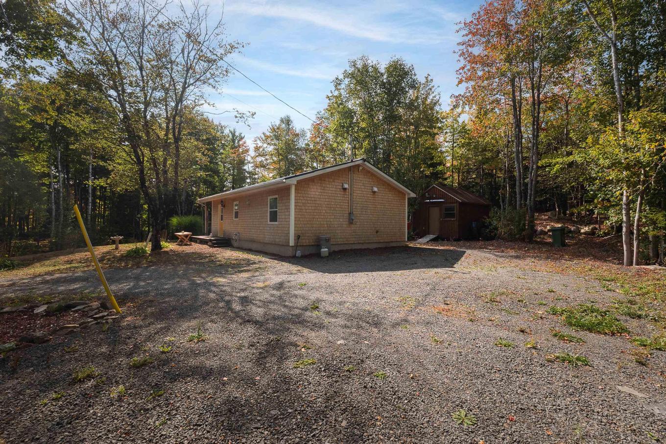 421 Lake Drive, Tupper Lake, NS