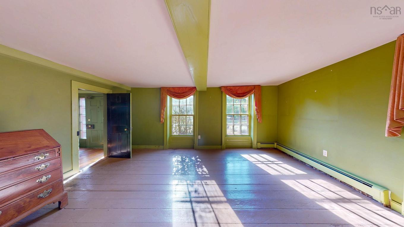 654 Main Street, Wolfville, NS