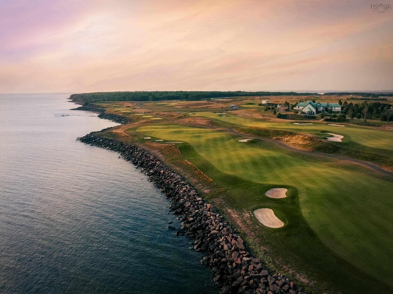 20 Spinnaker Run, Fox Harbour, NS