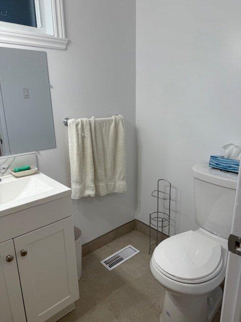 Powder room - 293 Place Samson, Laval (Chomedey), QC