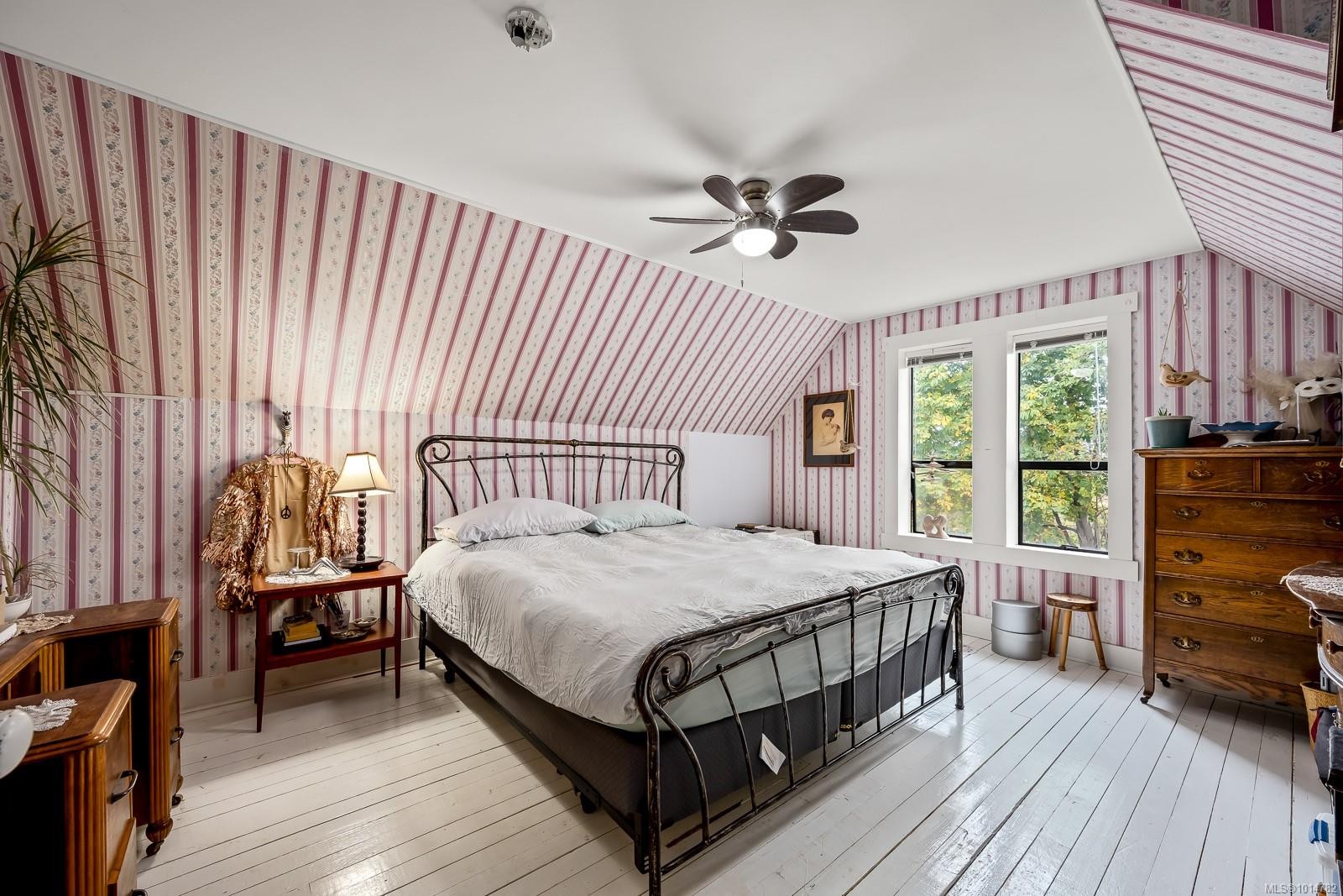 5068 Island Hwy North, Courtenay, BC