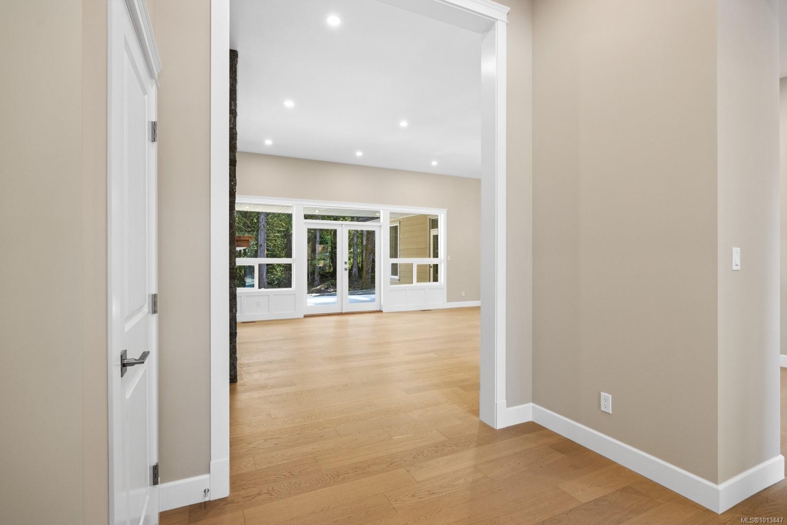 1054 Fern Ridge Dr, Mill Bay, BC