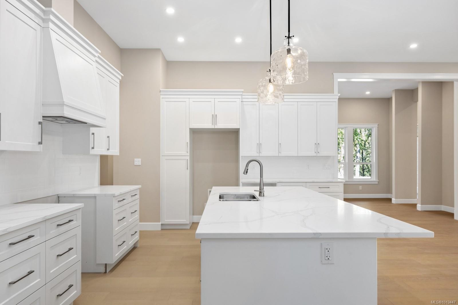 1054 Fern Ridge Dr, Mill Bay, BC