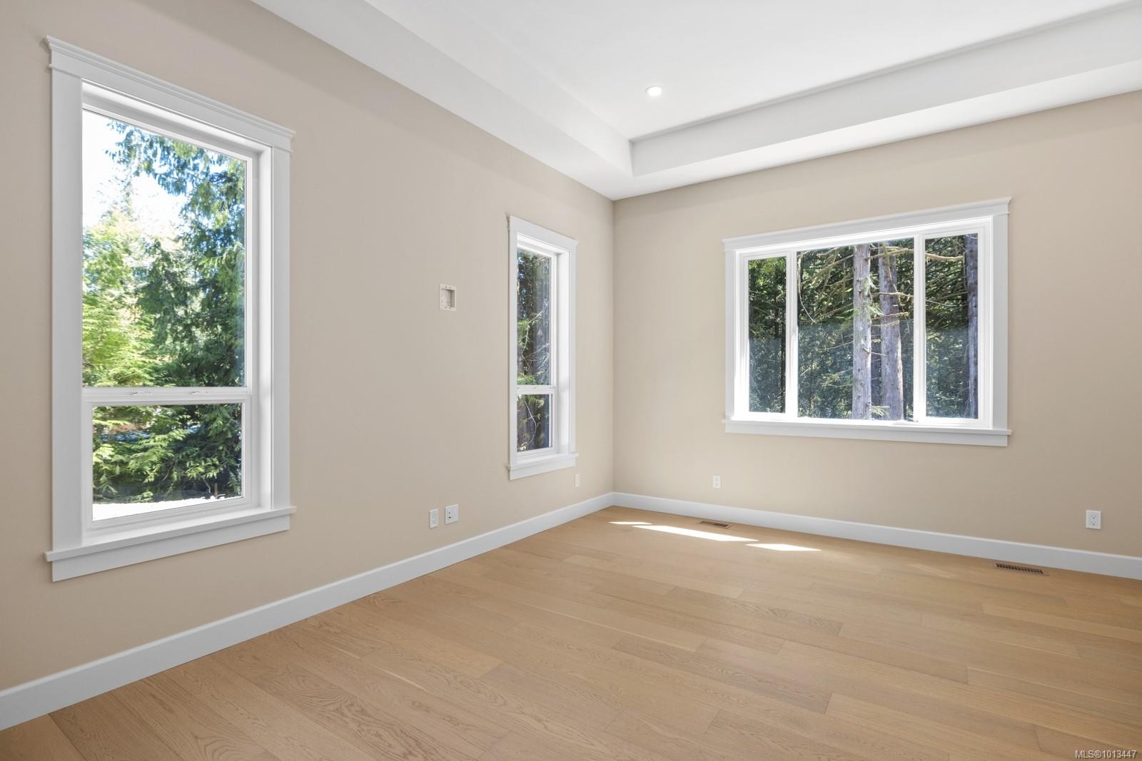 1054 Fern Ridge Dr, Mill Bay, BC