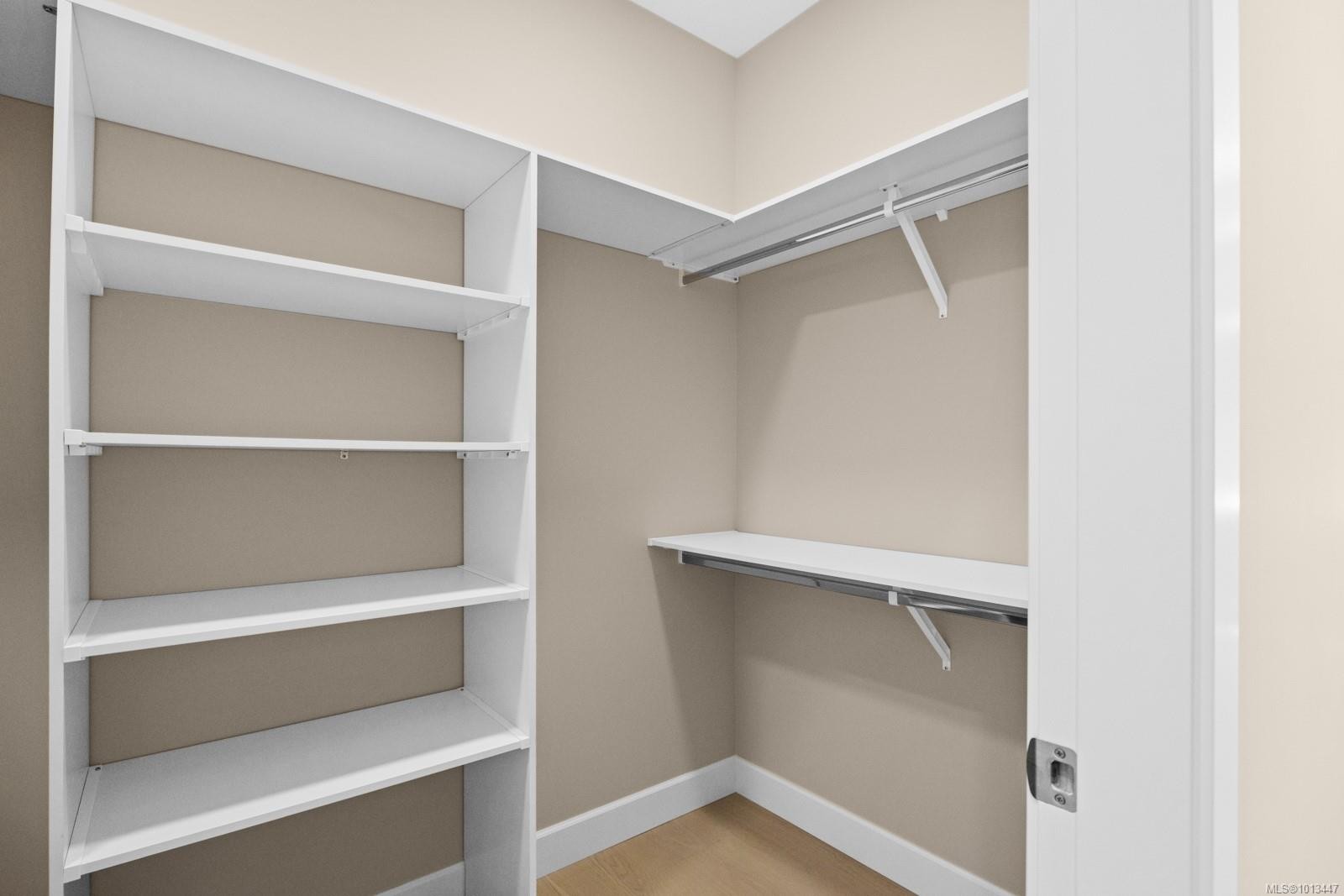 1054 Fern Ridge Dr, Mill Bay, BC