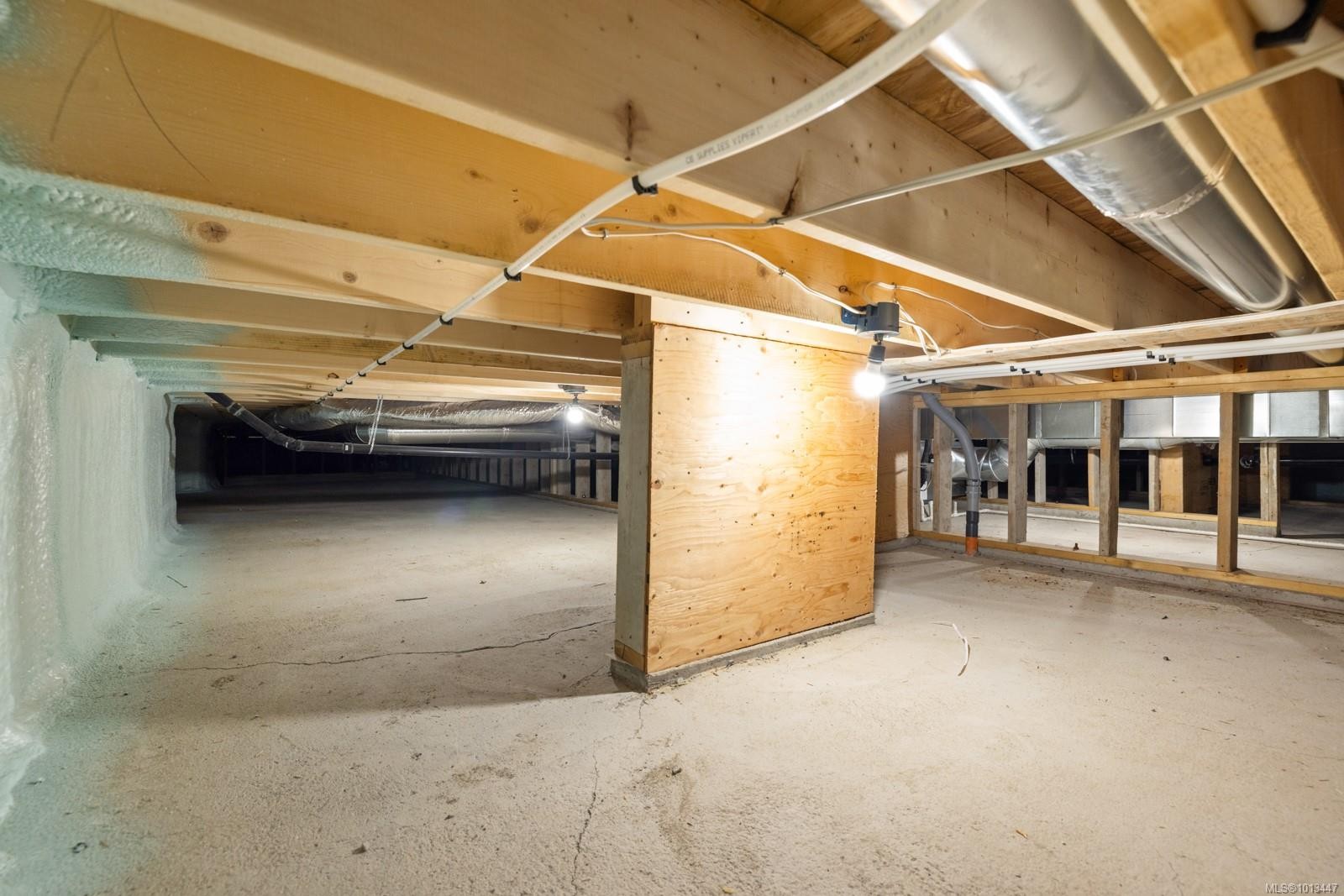 1054 Fern Ridge Dr, Mill Bay, BC