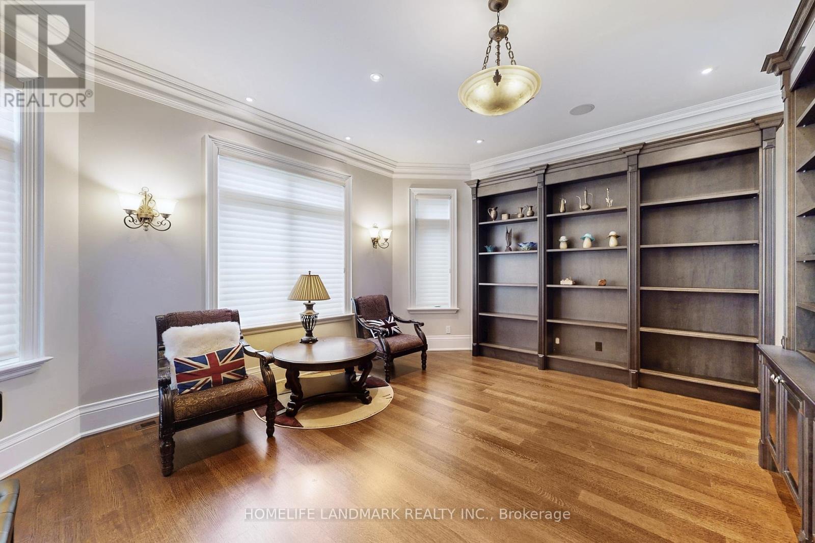 205 Tilford Road, Oakville, ON - Indoor