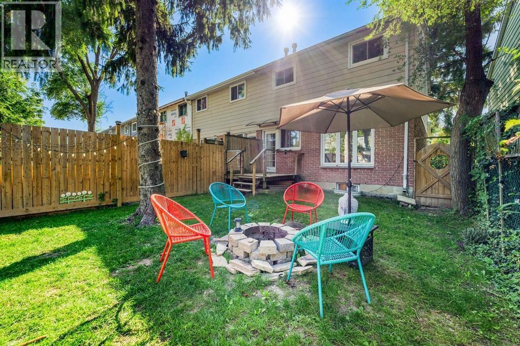 812 Lanark Crescent, Sarnia, ON - Outdoor