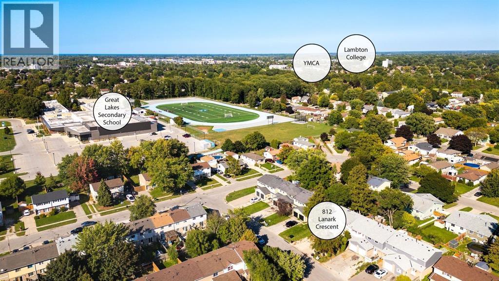 812 Lanark Crescent, Sarnia, ON - Outdoor With View