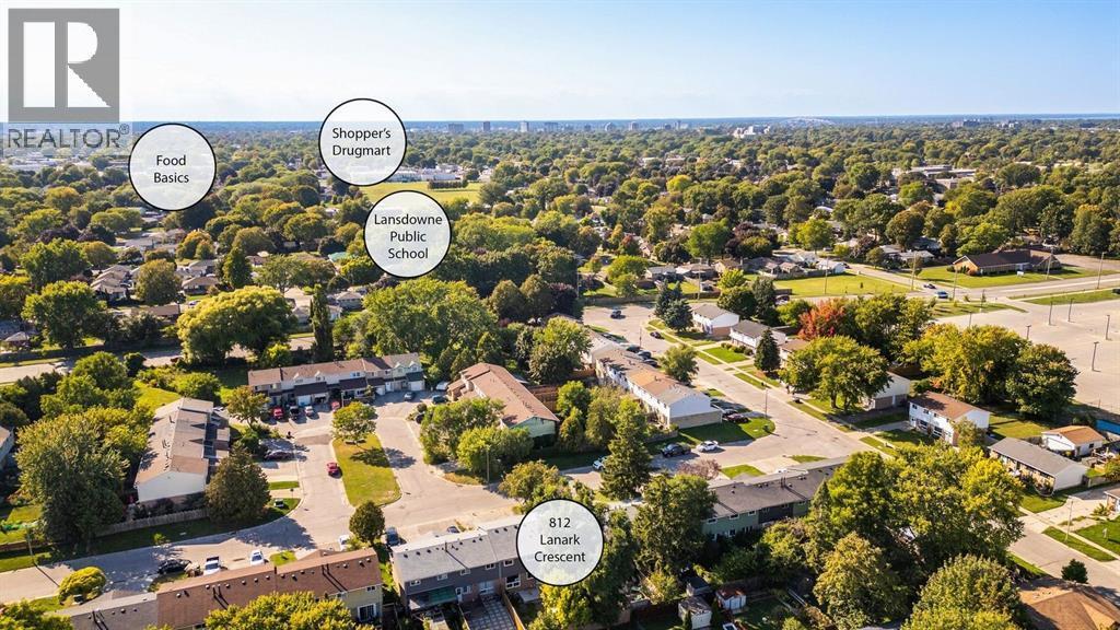 812 Lanark Crescent, Sarnia, ON - Outdoor With View