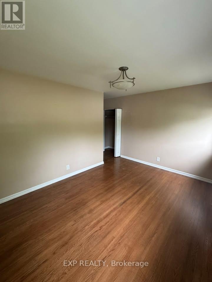 370 Greenbrook Drive, Kitchener, ON - Indoor Photo Showing Other Room