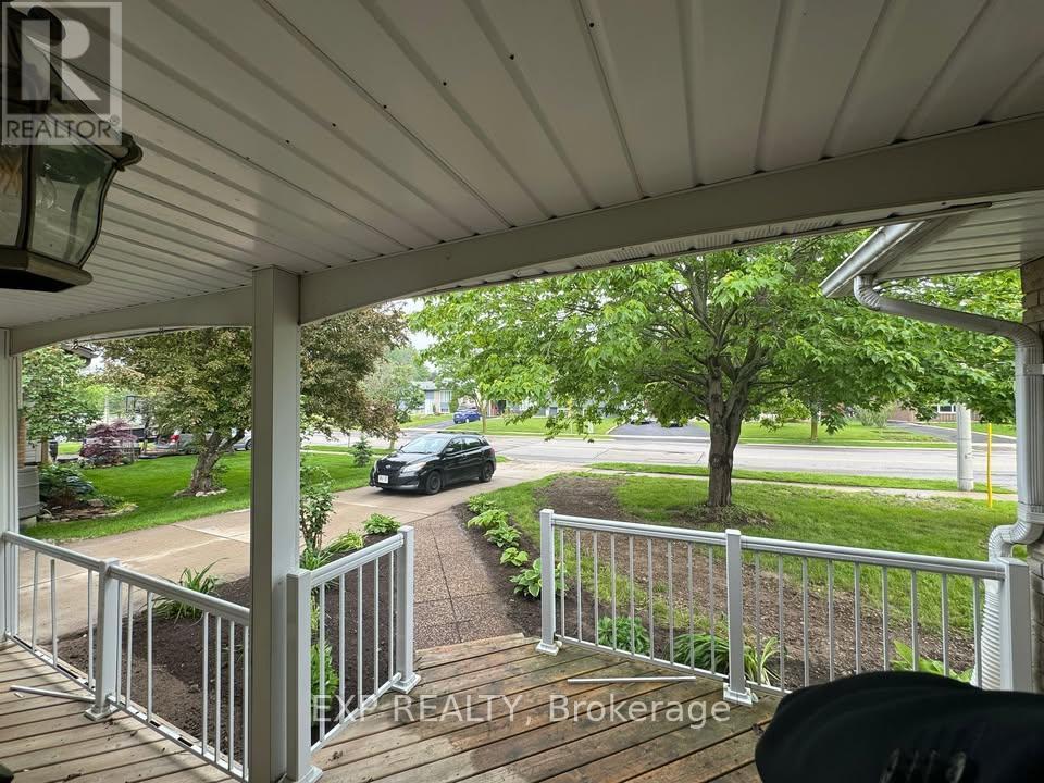 370 Greenbrook Drive, Kitchener, ON - Outdoor With Deck Patio Veranda With Exterior