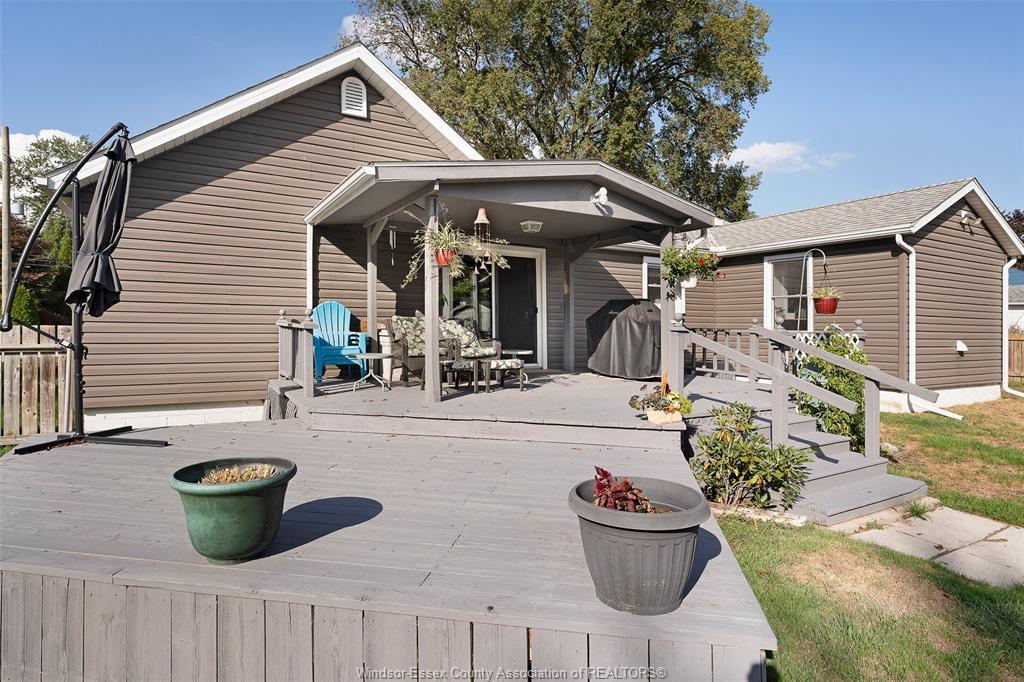 583 Wallace, Windsor, ON