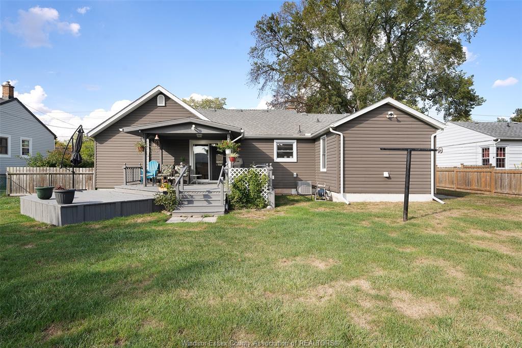 583 Wallace, Windsor, ON