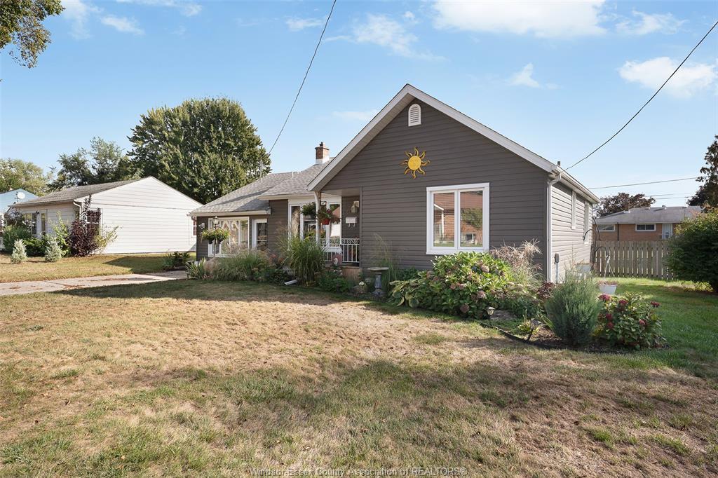 583 Wallace, Windsor, ON