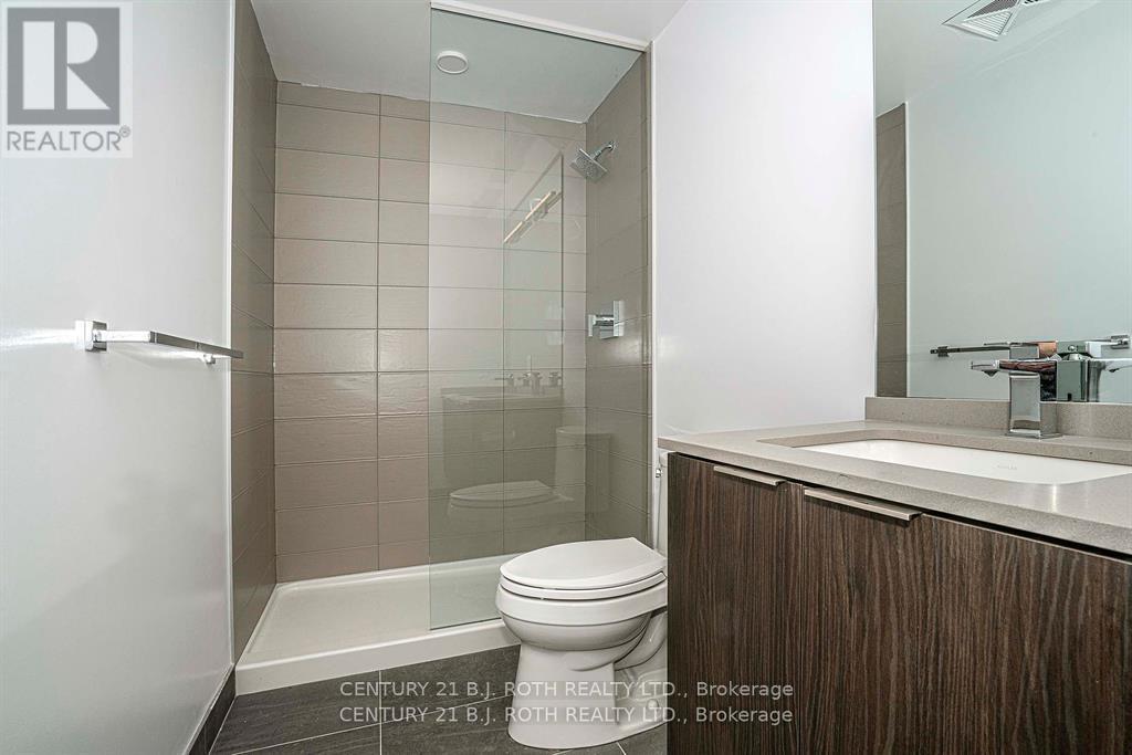 1603 - 20 Brin Drive, Toronto, ON - Indoor Photo Showing Bathroom