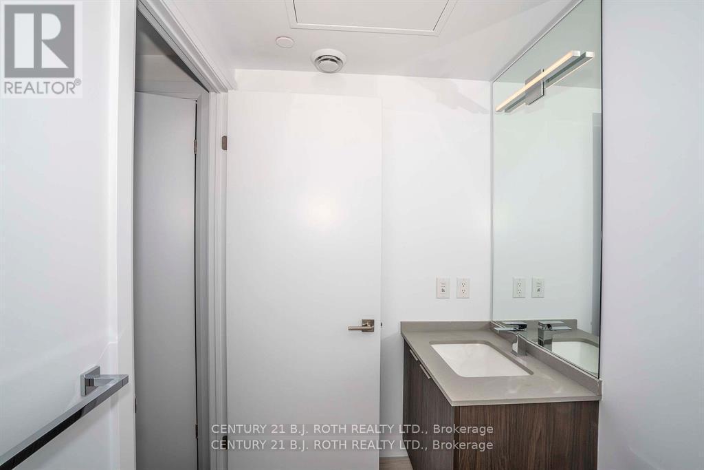 1603 - 20 Brin Drive, Toronto, ON - Indoor Photo Showing Bathroom