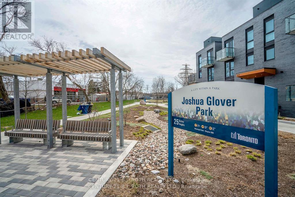 1603 - 20 Brin Drive, Toronto, ON - Outdoor