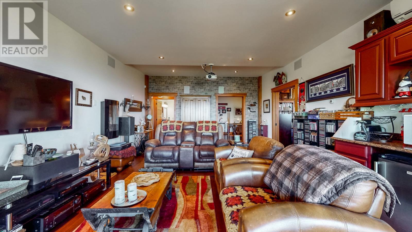 30 Country Garden Road, Portugal Cove - St. Philips, NL - Indoor Photo Showing Living Room