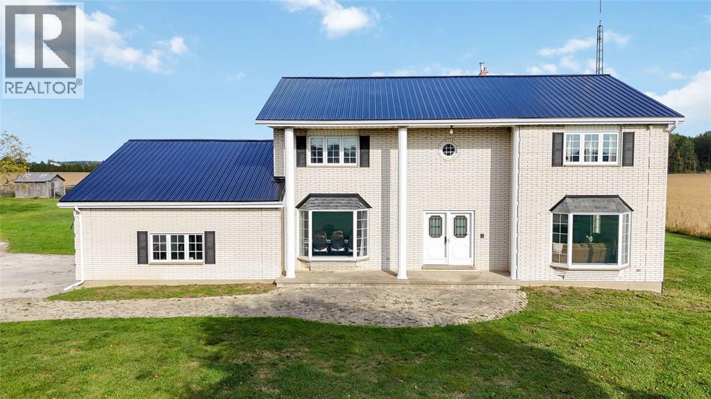 1804 Huffs Corners Road, Dawn-Euphemia, ON