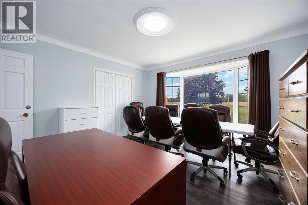 1804 Huffs Corners Road, Dawn-Euphemia, ON - Indoor Photo Showing Office