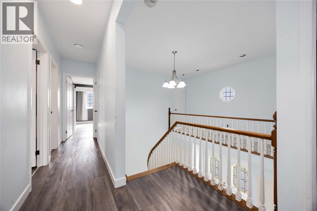 1804 Huffs Corners Road, Dawn-Euphemia, ON - Indoor Photo Showing Other Room