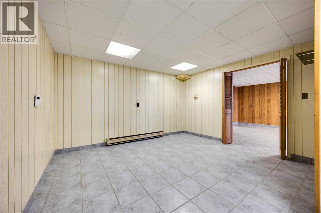 1804 Huffs Corners Road, Dawn-Euphemia, ON - Indoor Photo Showing Basement