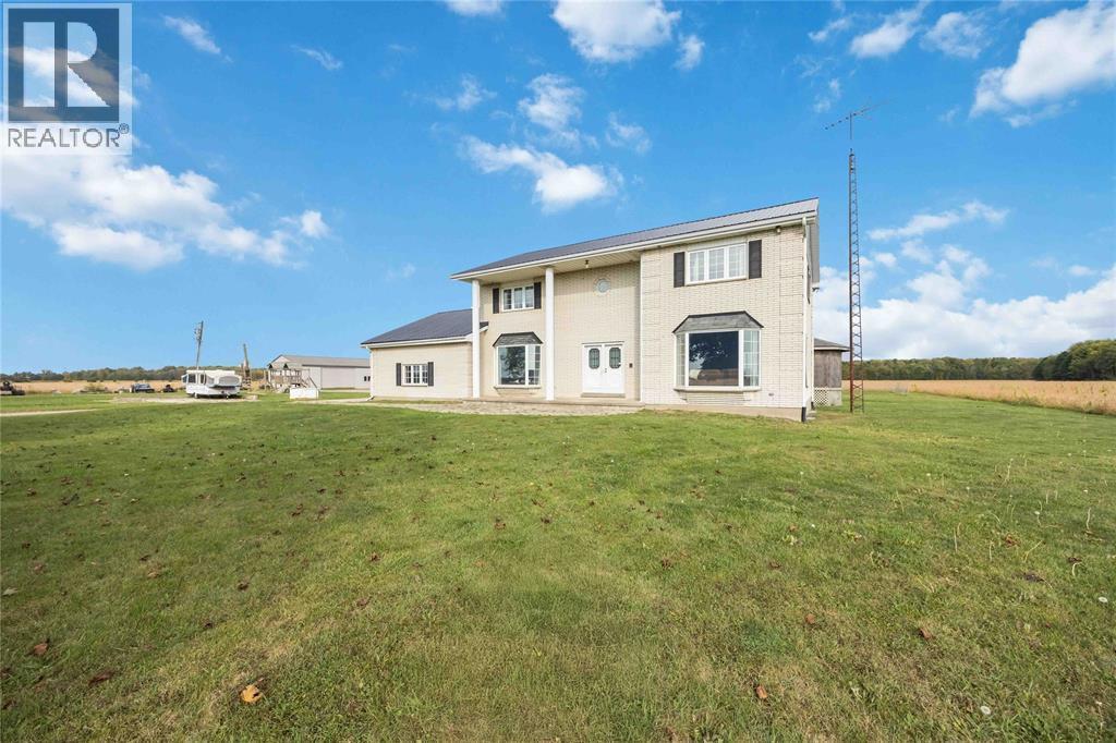 1804 Huffs Corners Road, Dawn-Euphemia, ON - Outdoor