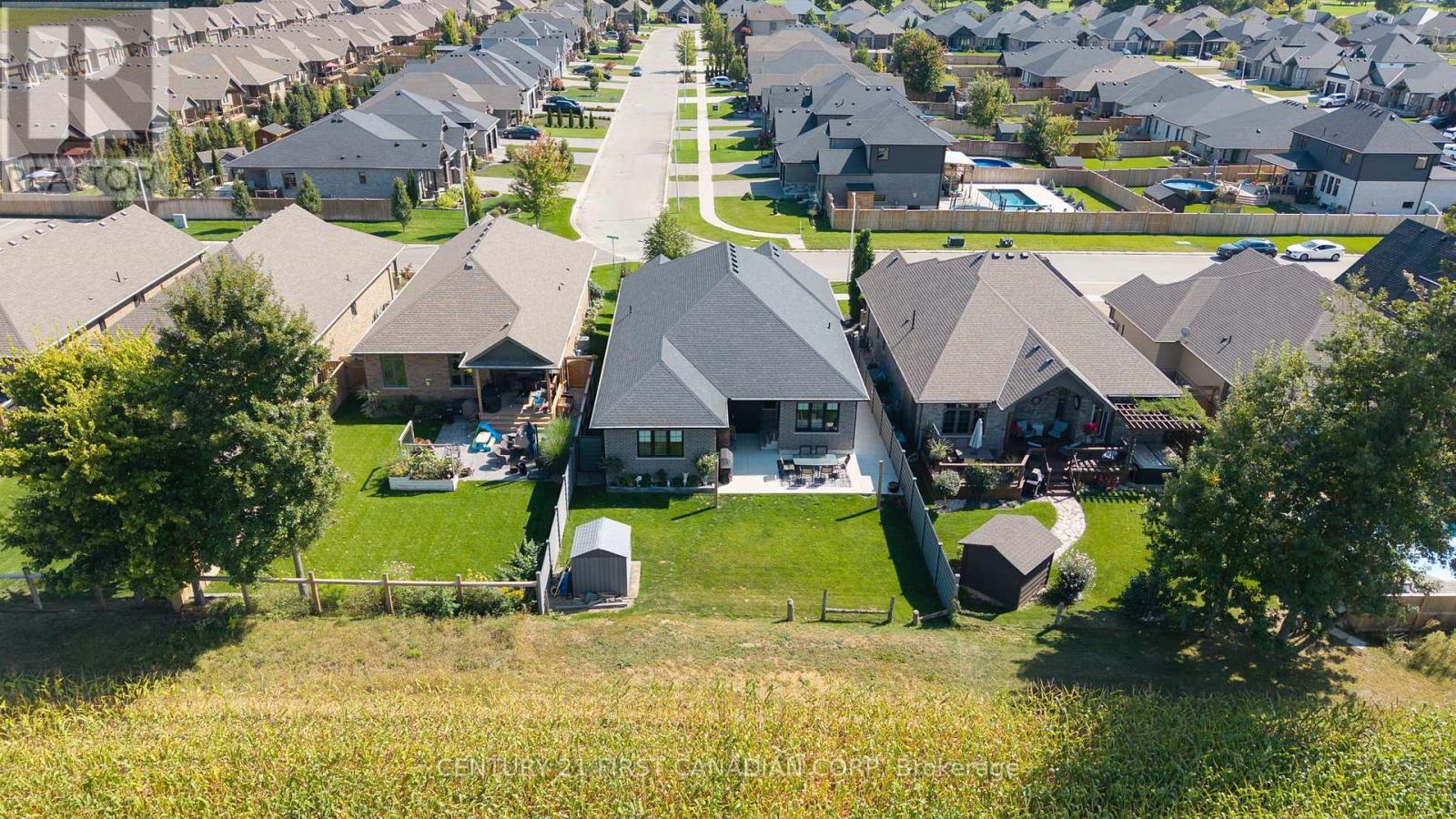 161 Collins Way, Strathroy-Caradoc (Se), ON - Outdoor With View