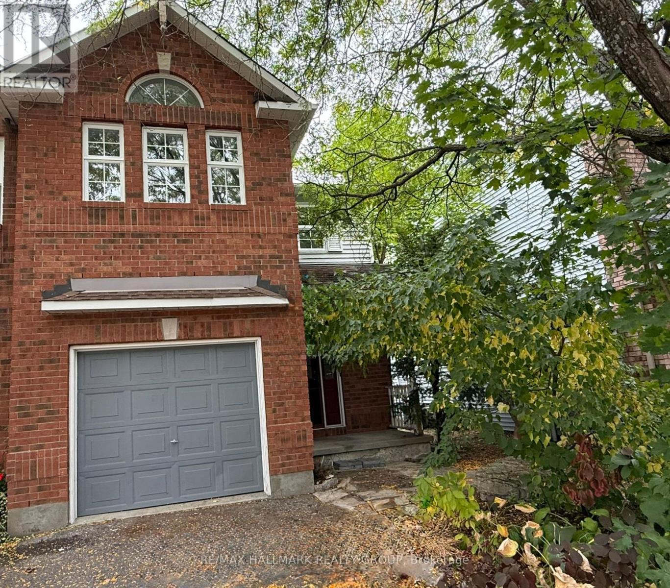 195 Blackdome Crescent, Ottawa, ON - Outdoor