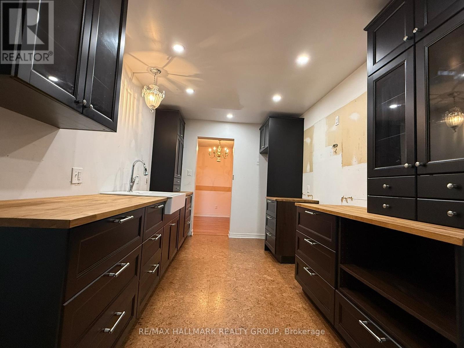 195 Blackdome Crescent, Ottawa, ON - Indoor