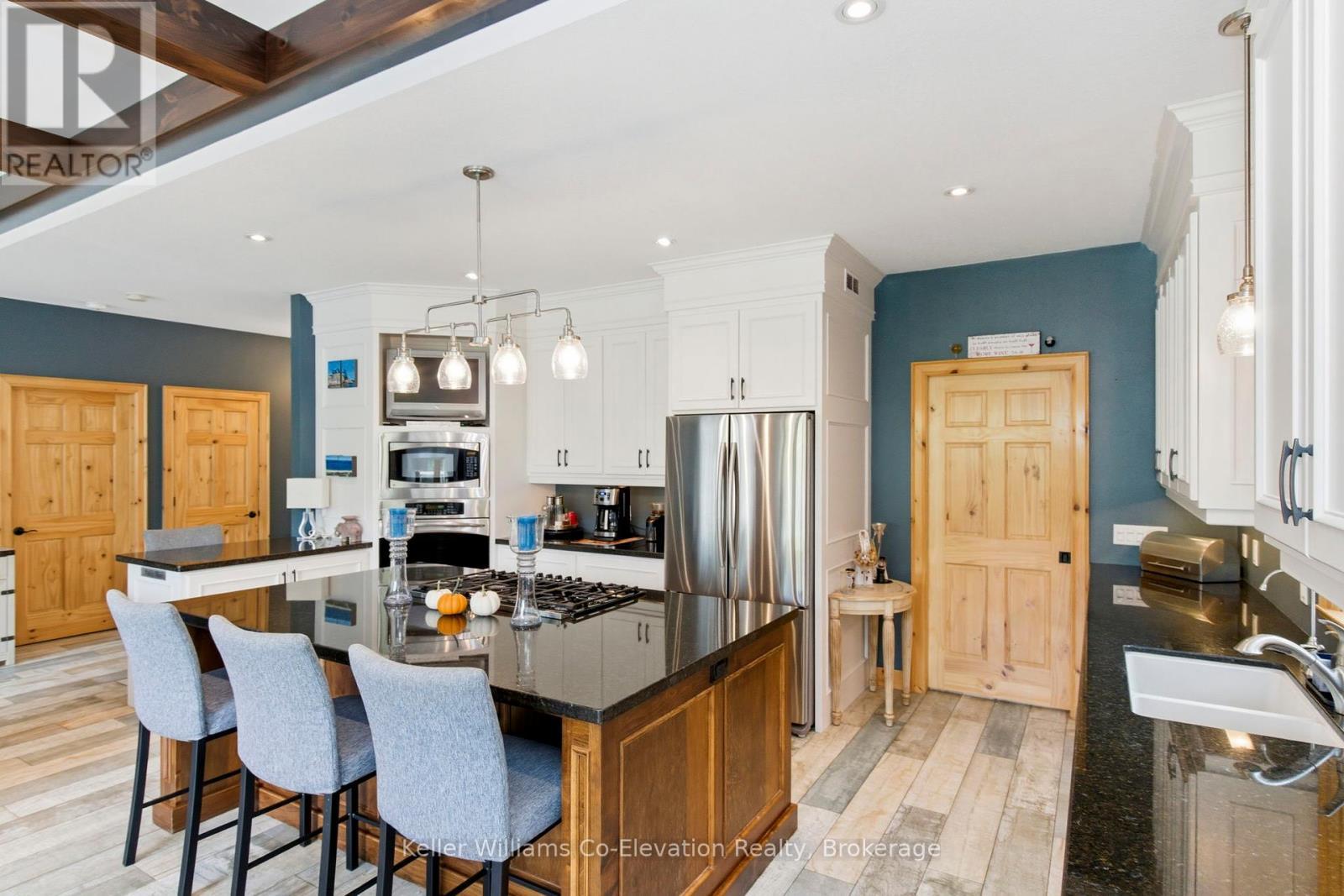 15 Rue De Parc, Tiny, ON - Indoor