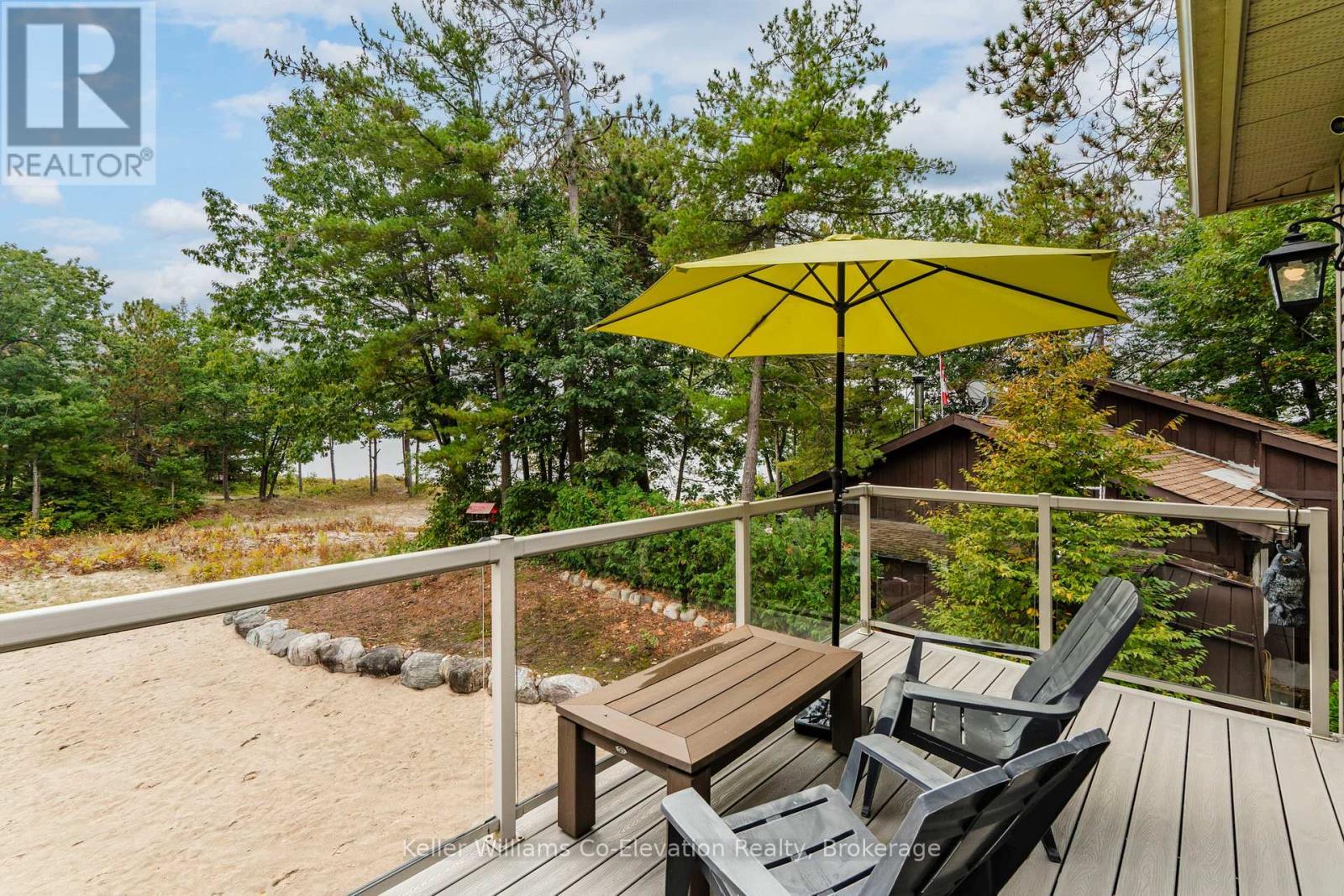 15 Rue De Parc, Tiny, ON - Outdoor With Balcony