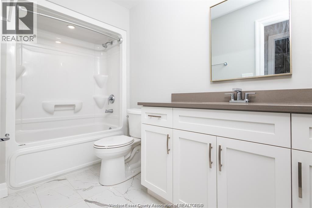 310 Blake, Belle River, ON - Indoor Photo Showing Bathroom