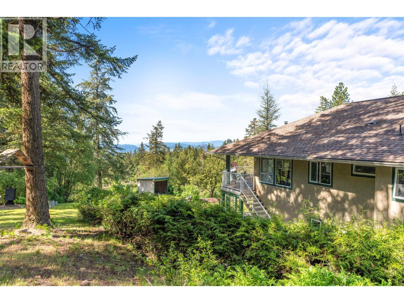 7775 Chew Road, Vernon, BC - Outdoor With View