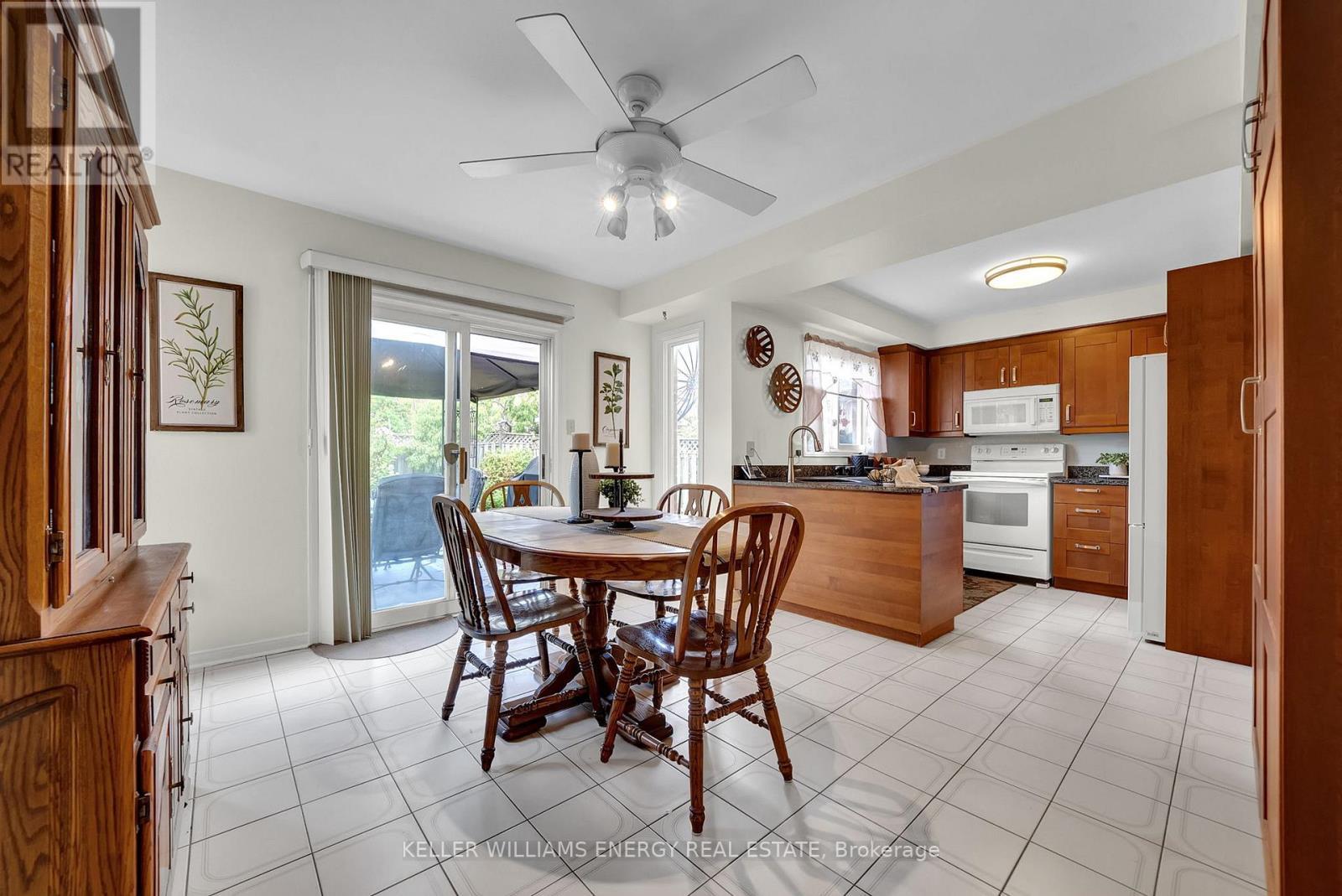 280 Thornton Road N, Oshawa (Mclaughlin), ON - Indoor