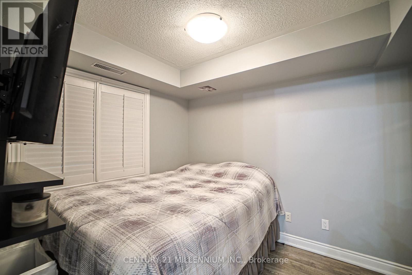 164 - 85 Bristol Road E, Mississauga, ON - Indoor Photo Showing Bedroom