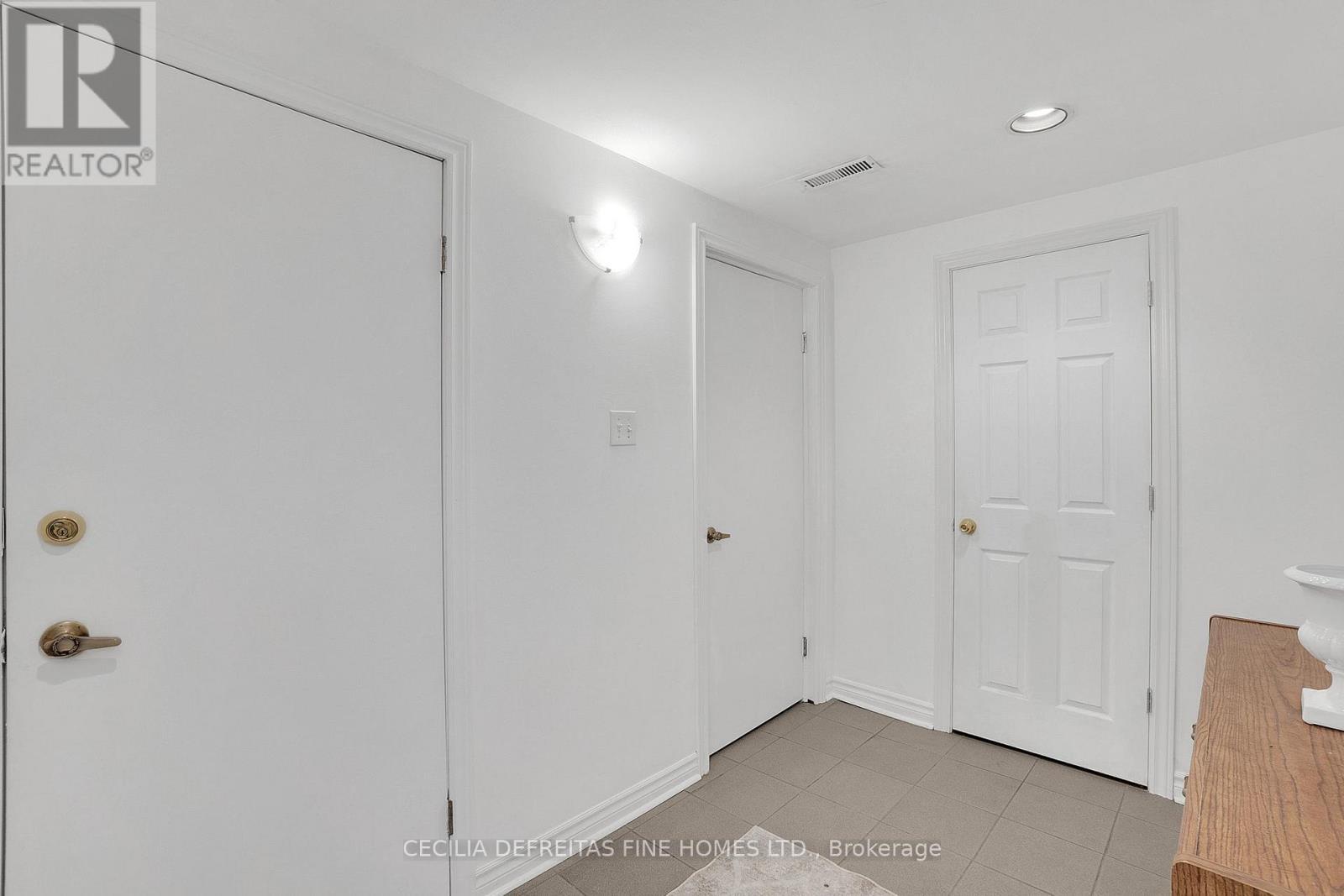 Bsmt - 249 Dante Court, Vaughan, ON - Indoor Photo Showing Other Room