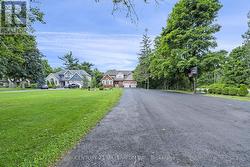 HUGE private driveway -
