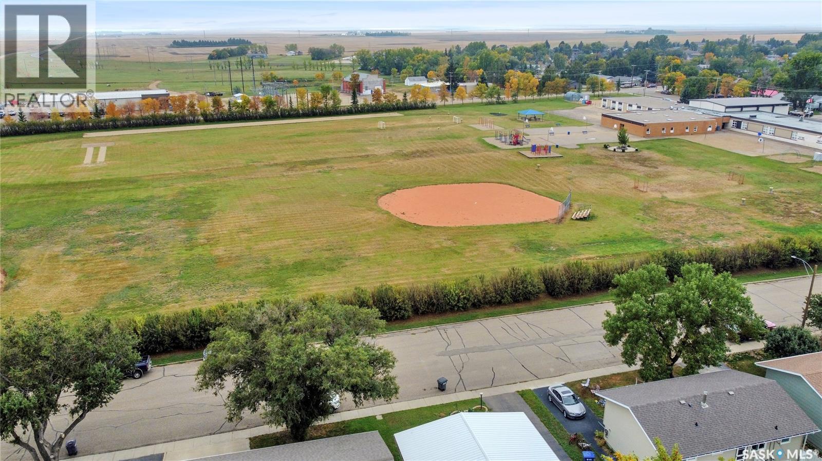 524 6Th Avenue E, Assiniboia, SK - Outdoor With View