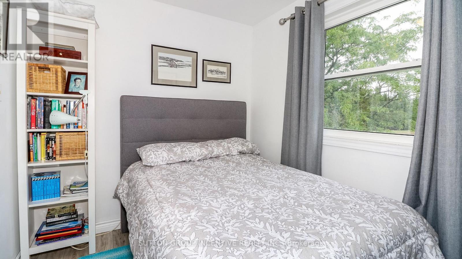 2717 Line 13 Line, Bradford West Gwillimbury, ON - Indoor Photo Showing Bedroom