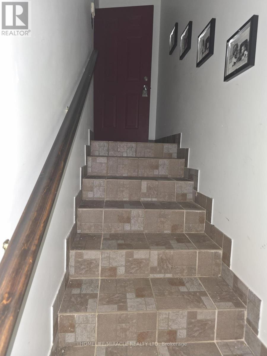 4632 Dunedin Crescent, Mississauga, ON - Indoor Photo Showing Other Room