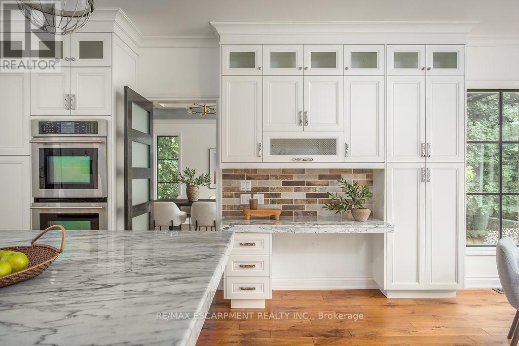 12 Blackberry Place, Hamilton, ON - Indoor