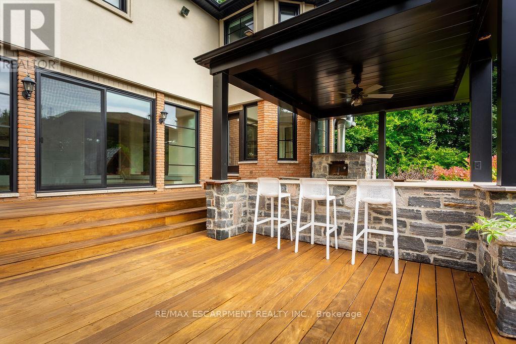 12 Blackberry Place, Hamilton, ON - Outdoor With Deck Patio Veranda