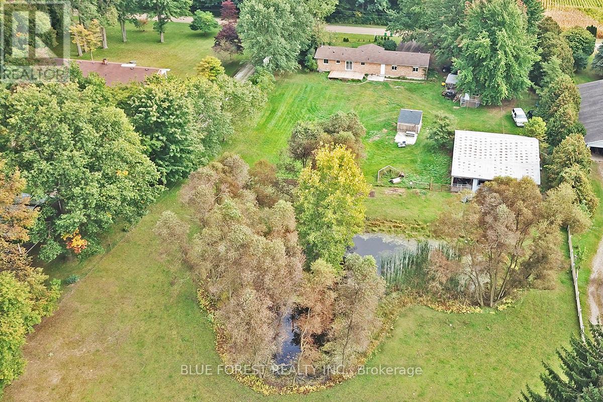 612 Trillium Drive, Southwest Middlesex, ON - Outdoor With View