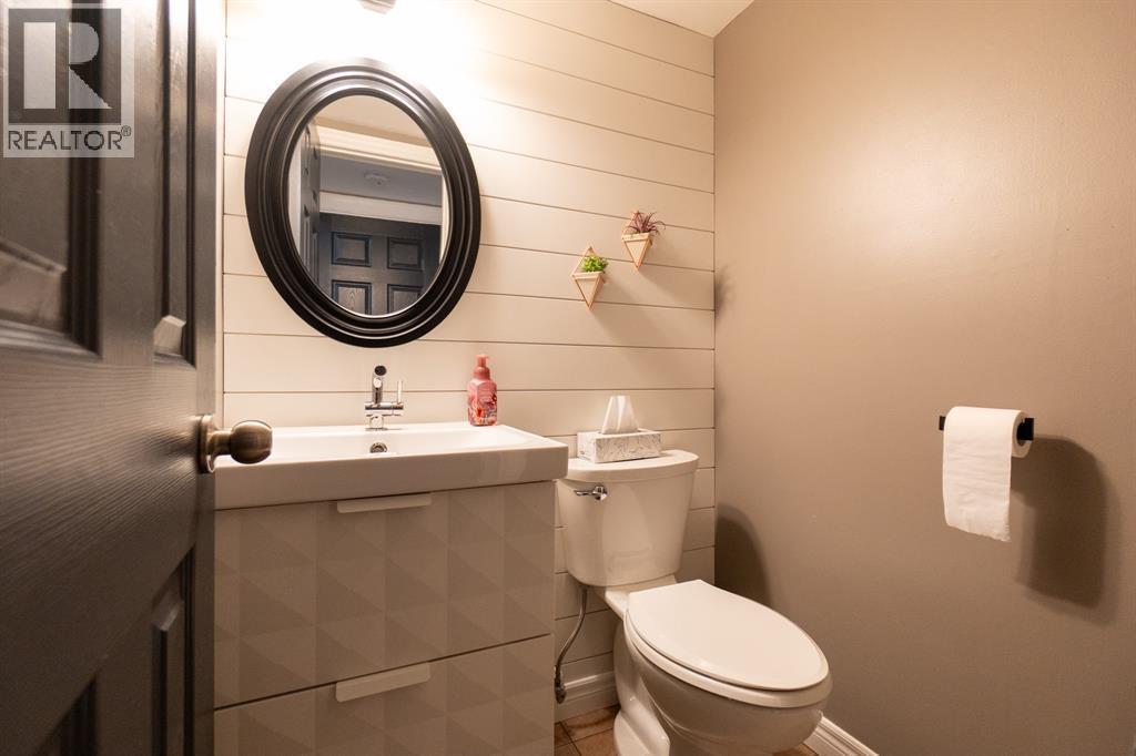2577 Kaymar Crescent, Sarnia, ON - Indoor Photo Showing Bathroom