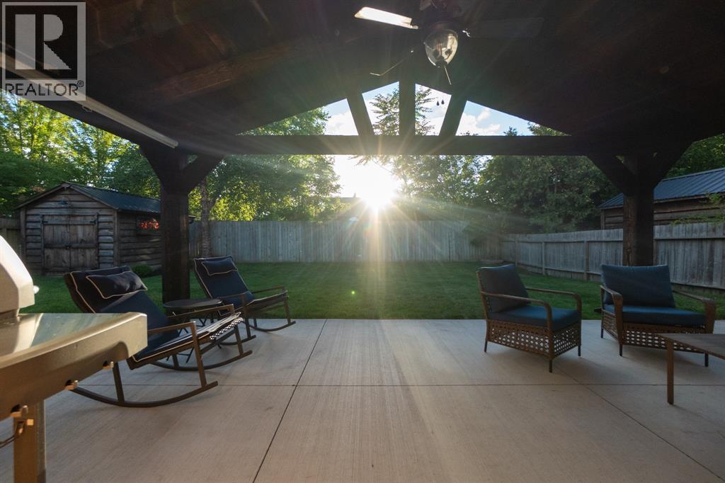 2577 Kaymar Crescent, Sarnia, ON - Outdoor With Exterior